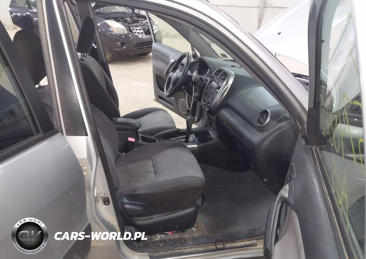 2005 Toyota Rav4 VIN:JTEHD20V356028986 - 5