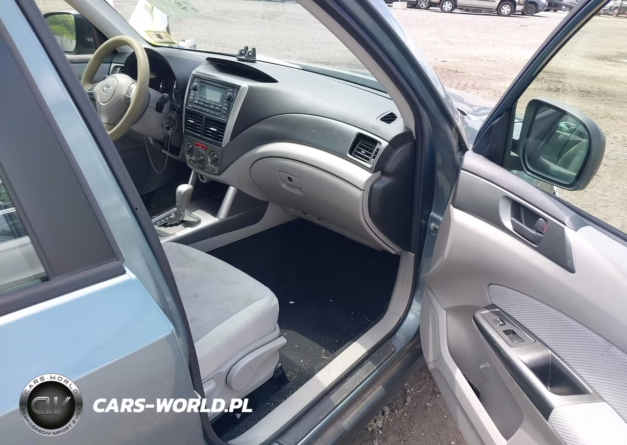 2013 Subaru Forester 2.5X VIN:JF2SHAAC2DH418763 - 5