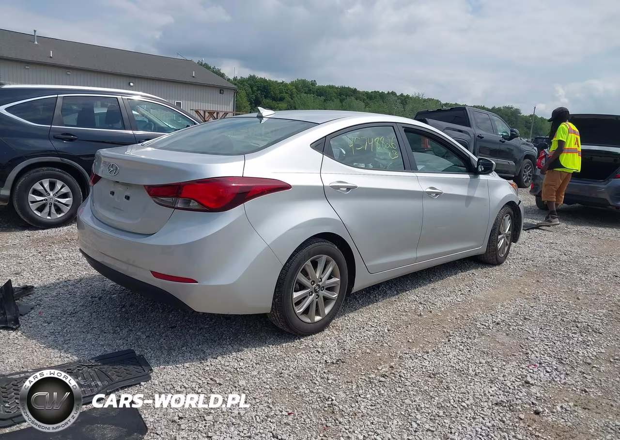 2016 Hyundai Elantra Se VIN:5NPDH4AE9GH787944 - 4