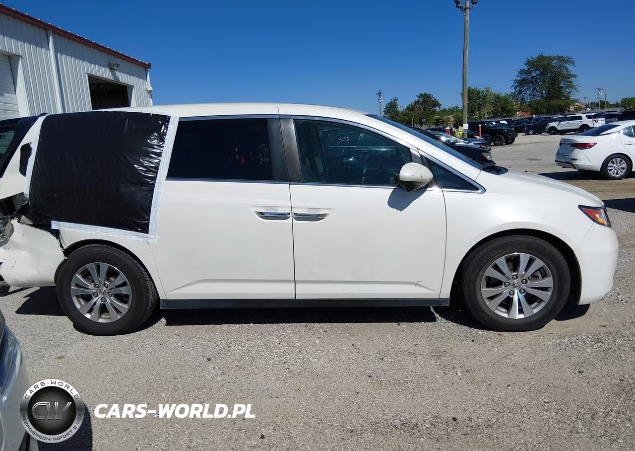 2015 Honda Odyssey Ex-L VIN:5FNRL5H63FB102102 - 13