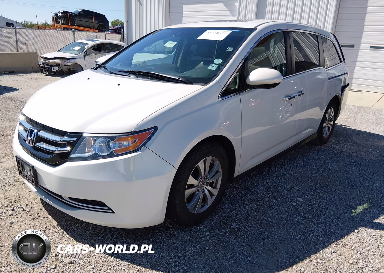 2015 Honda Odyssey Ex-L VIN:5FNRL5H63FB102102 - 2