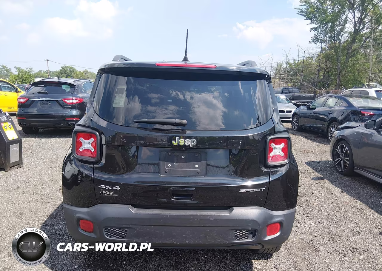 2018 Jeep Renegade Sport 4X4 VIN:ZACCJBAB1JPH31408 - 16