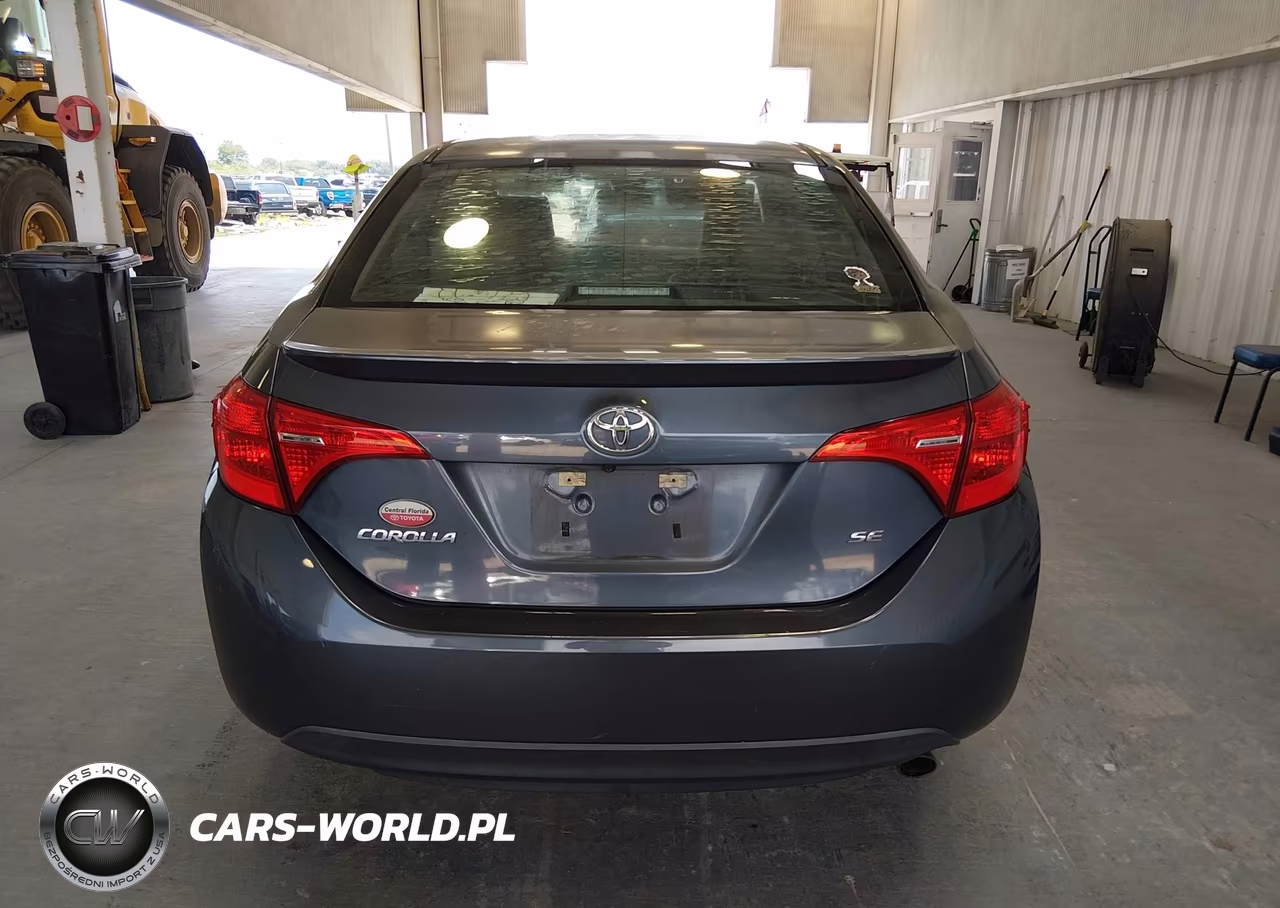 2018 Toyota Corolla Se VIN:5YFBURHE3JP823742 - 16