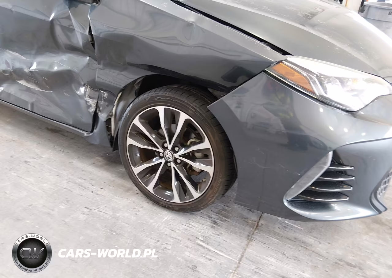 2018 Toyota Corolla Se VIN:5YFBURHE3JP823742 - 6