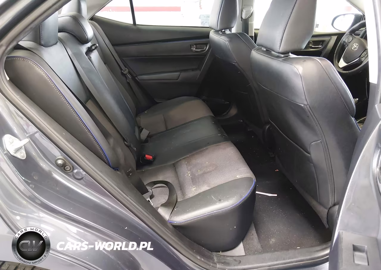 2018 Toyota Corolla Se VIN:5YFBURHE3JP823742 - 8