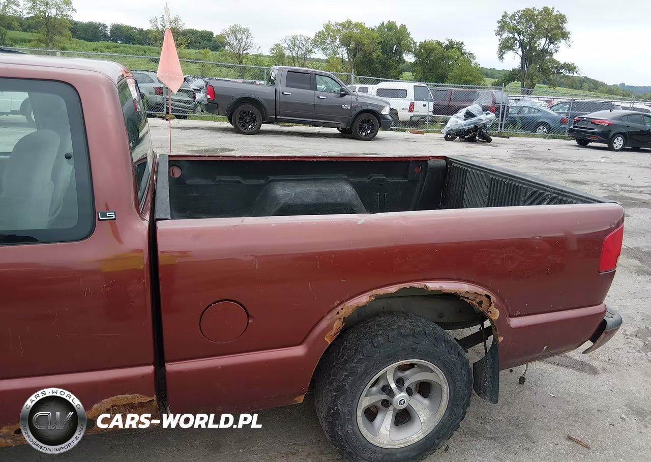 1998 Chevrolet S-10 Ls VIN:1GCCS1947WK166287 - 14