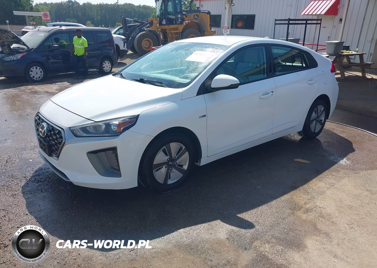 2020 Hyundai Ioniq Hybrid Blue VIN:KMHC65LCXLU219457 - 2