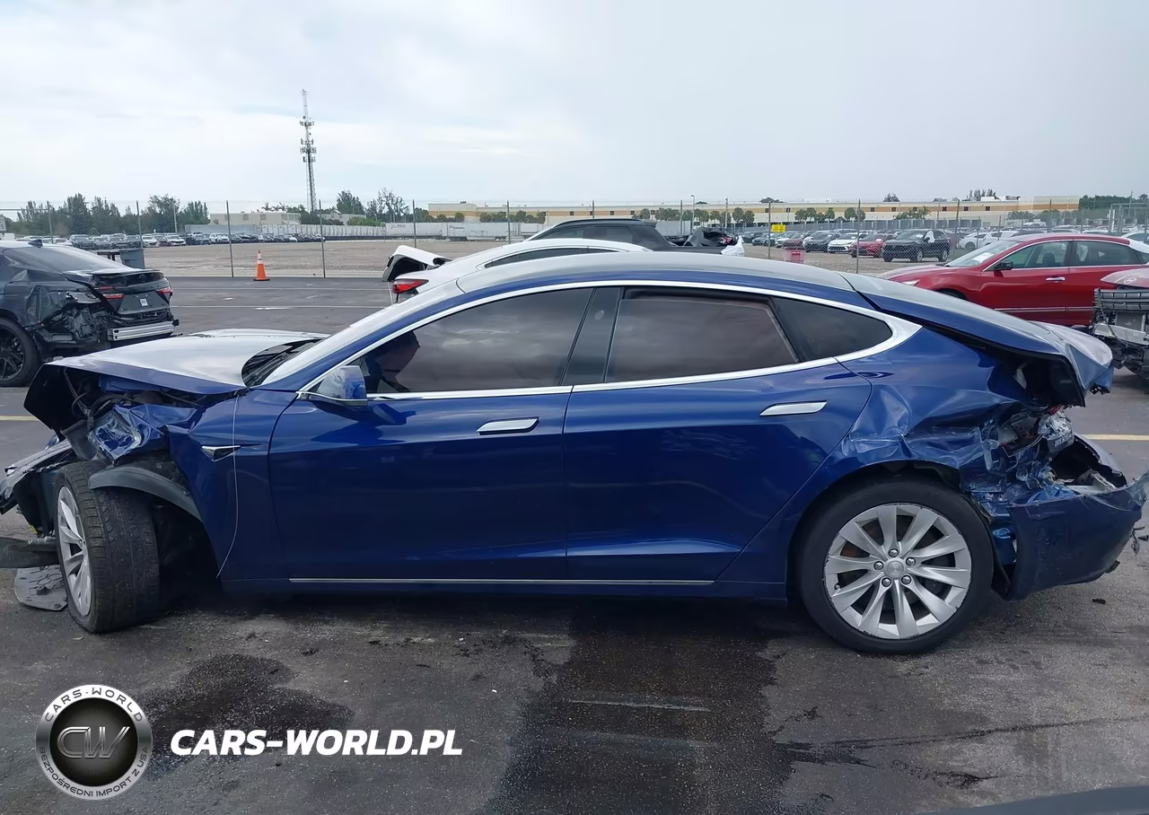 2018 Tesla Model S 100D-75D-P100D VIN:5YJSA1E27JF295641 - 14