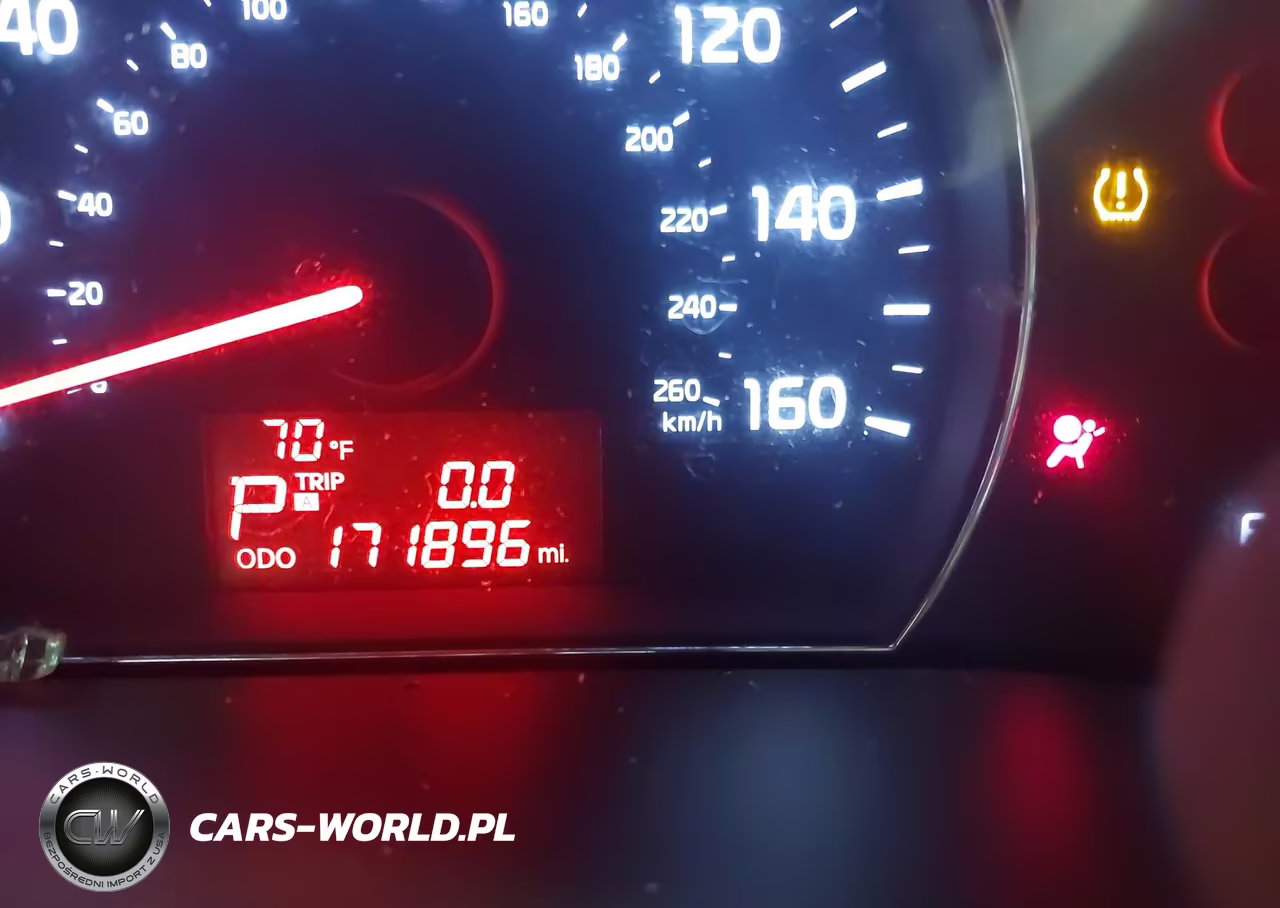 2015 Kia Sorento Lx VIN:5XYKTDA61FG649951 - 16