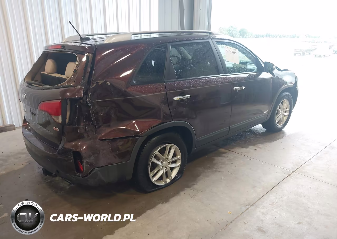 2015 Kia Sorento Lx VIN:5XYKTDA61FG649951 - 4