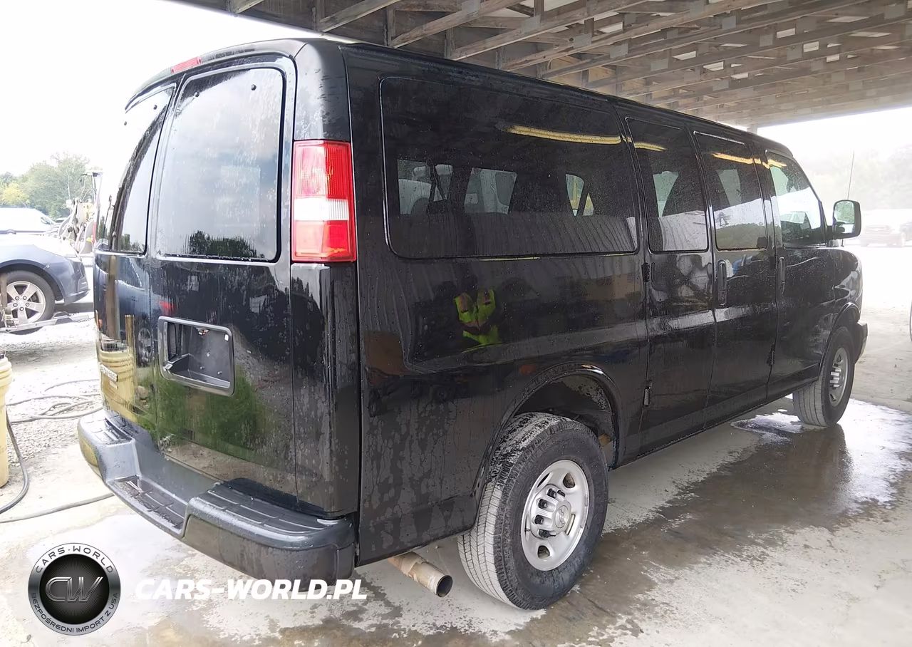 2015 Chevrolet Express 2500 Ls VIN:1GNWGPFG6F1269228 - 4
