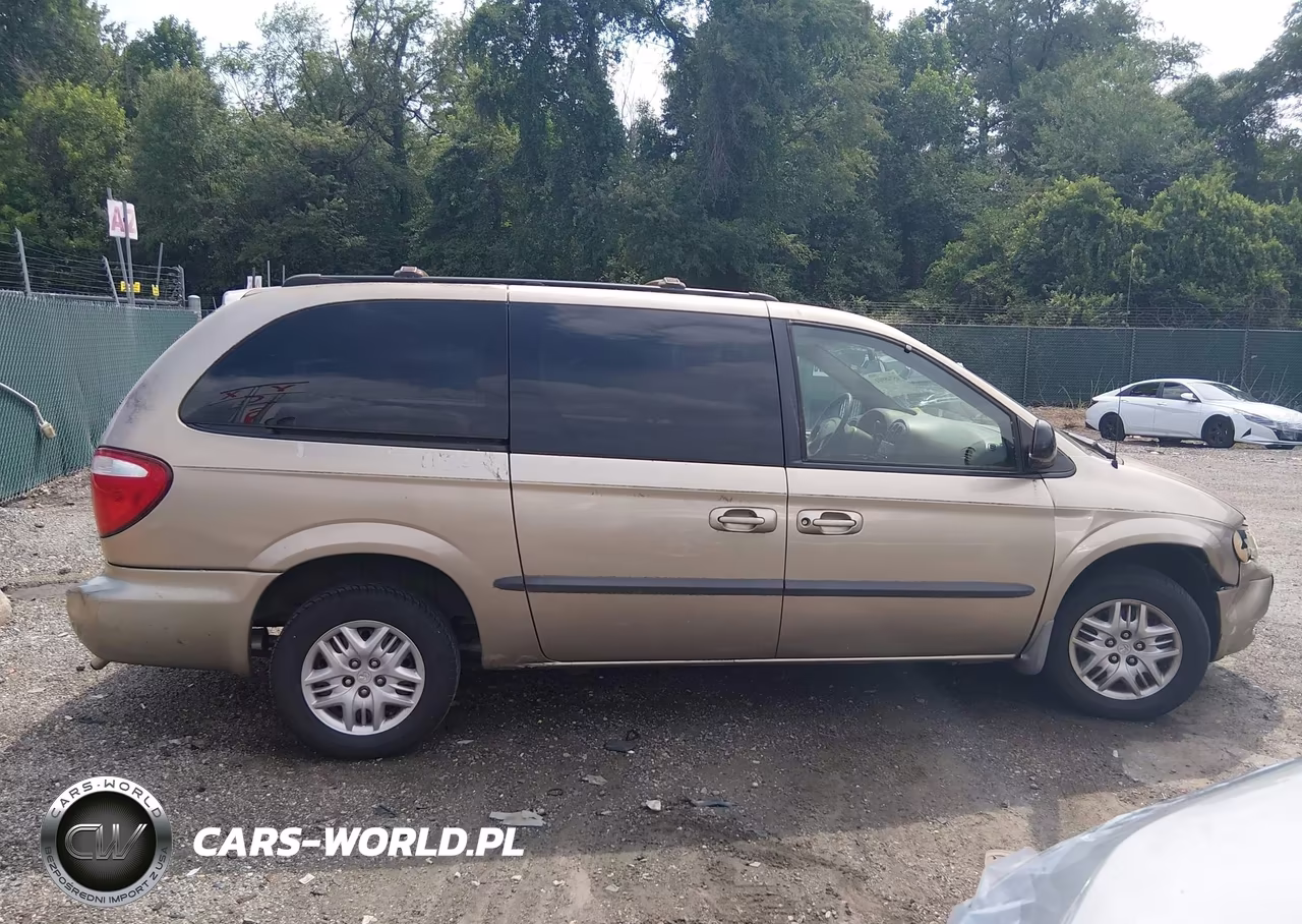 2002 Dodge Grand Caravan Sport VIN:2B8GP44382R784745 - 13