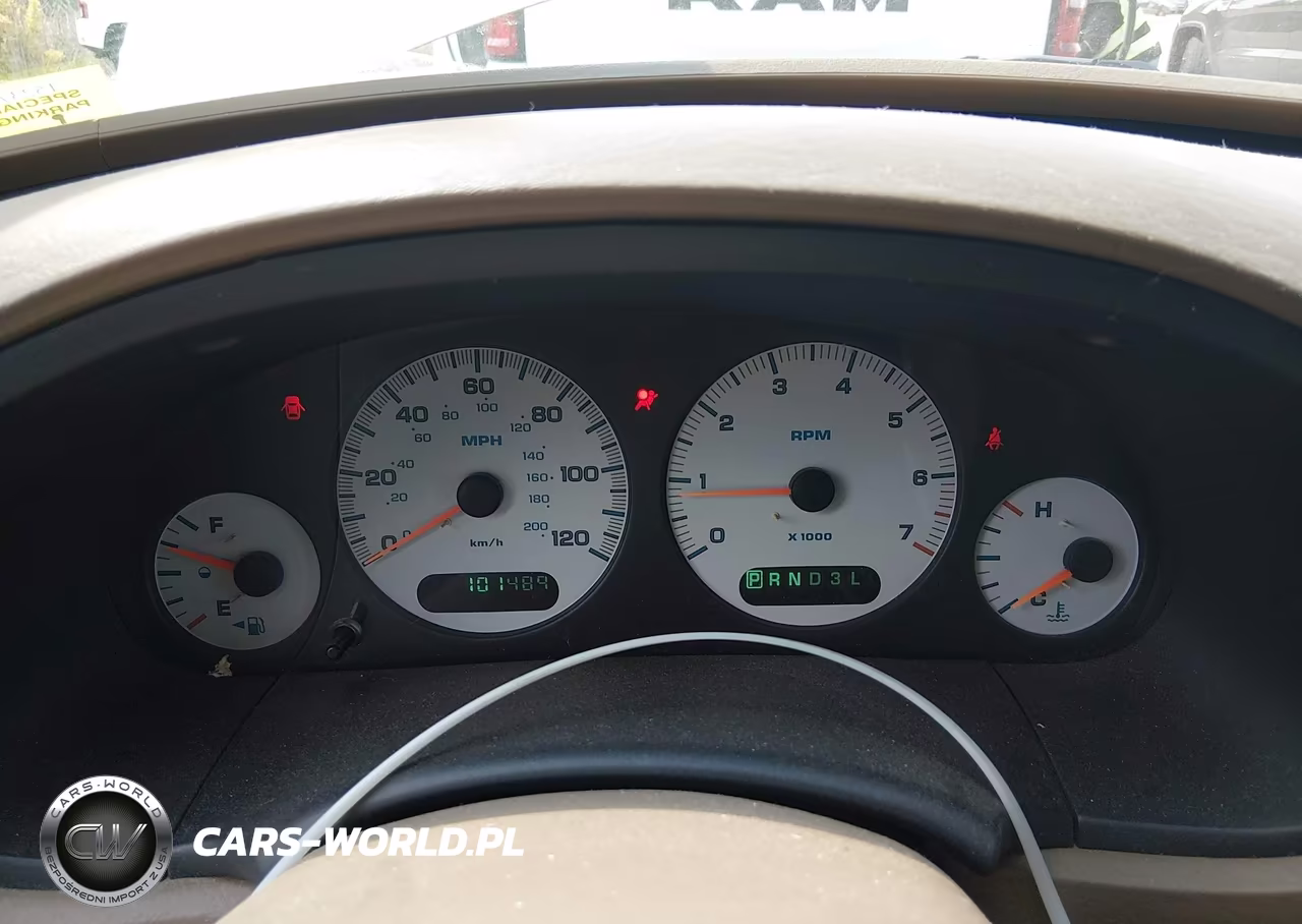 2002 Dodge Grand Caravan Sport VIN:2B8GP44382R784745 - 7