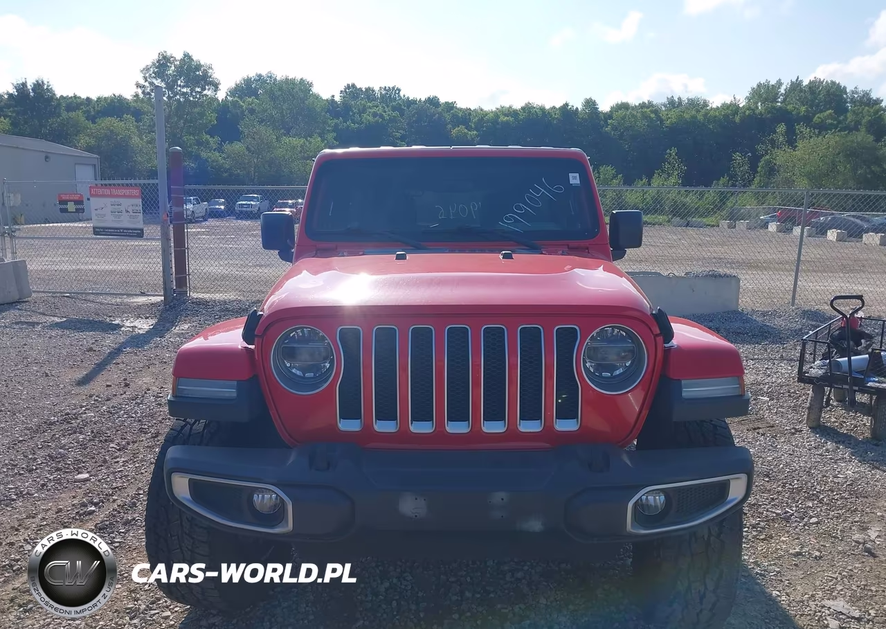 2018 Jeep Wrangler Unlimited Sahara 4X4 VIN:1C4HJXEN2JW199046 - 12