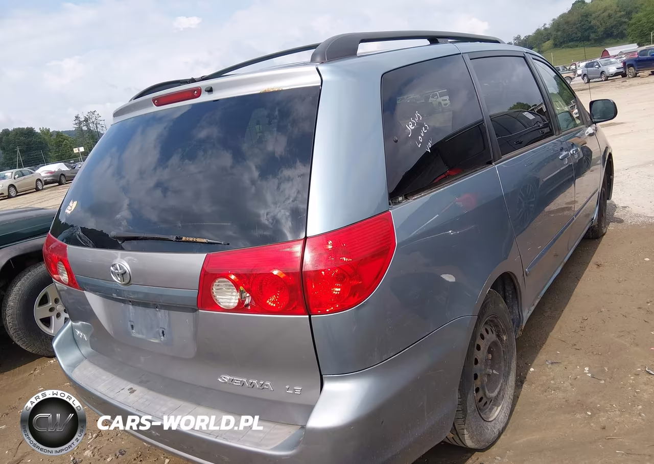 2007 Toyota Sienna Le VIN:5TDZK23CX7S057543 - 4