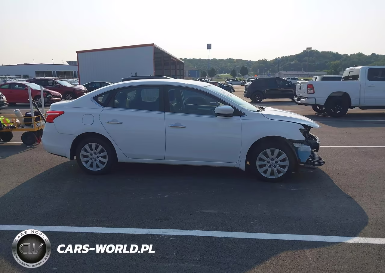 2019 Nissan Sentra S VIN:3N1AB7AP8KY306040 - 13
