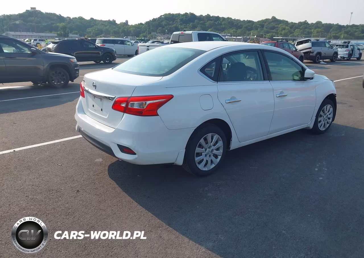 2019 Nissan Sentra S VIN:3N1AB7AP8KY306040 - 4