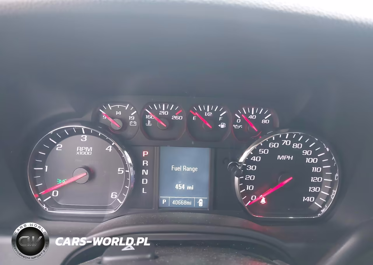 2017 Chevrolet Suburban Commercial VIN:1GNSKKECXHR368668 - 7