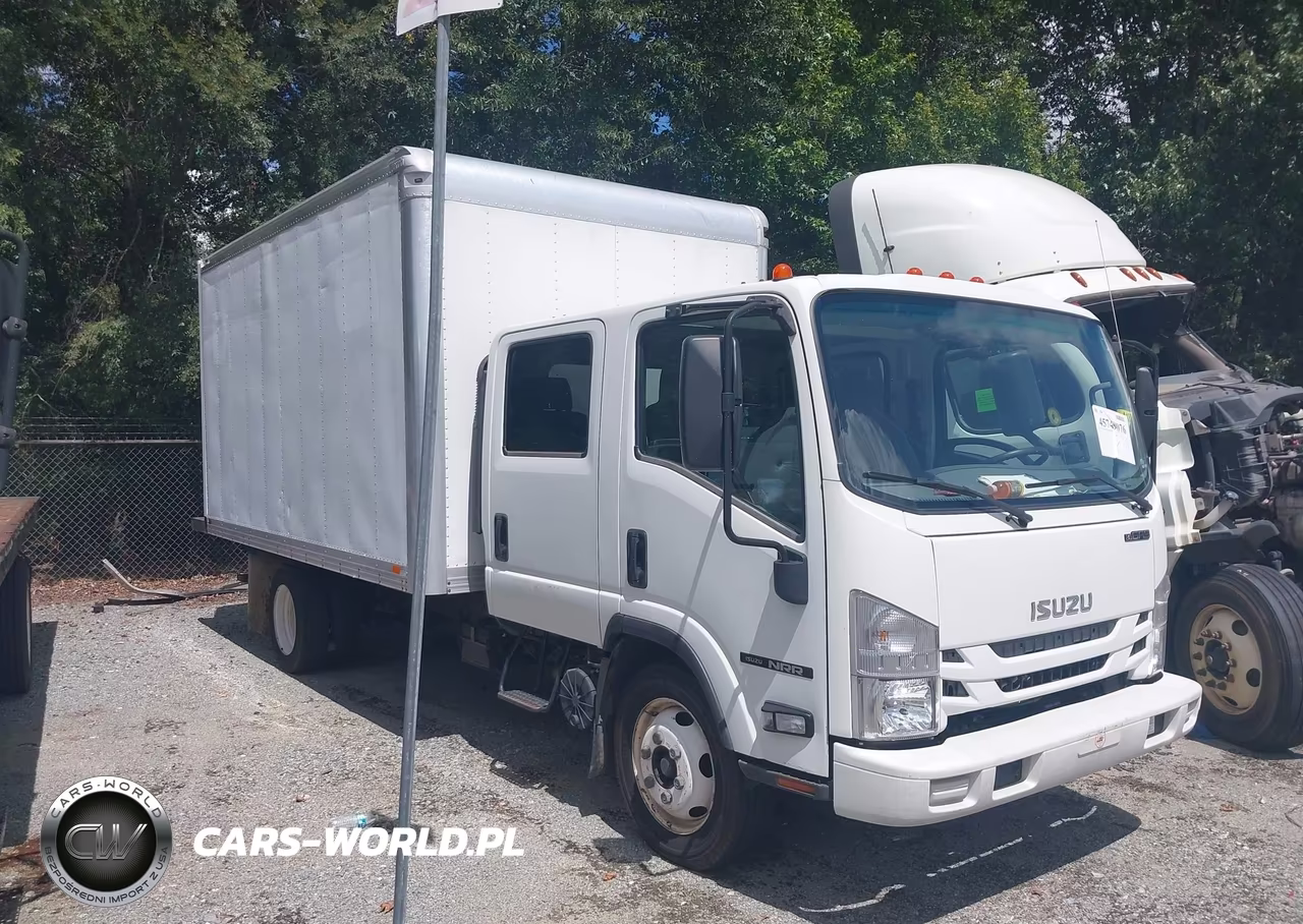 2022 Isuzu Nrr