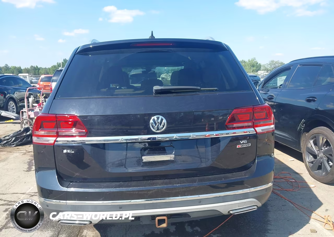 2018 Volkswagen Atlas 3.6L V6 Sel VIN:1V2MR2CAXJC536427 - 16