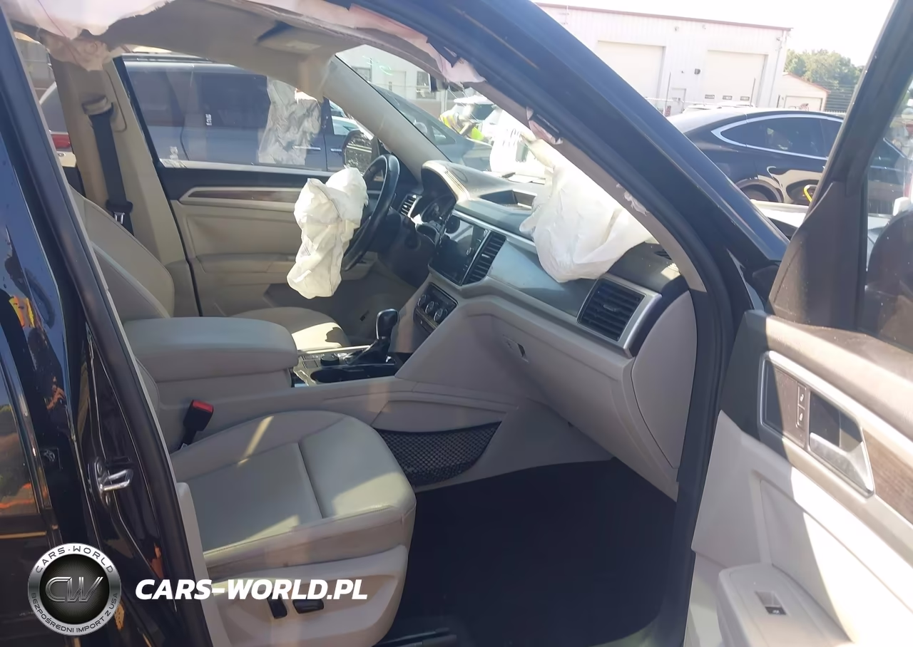2018 Volkswagen Atlas 3.6L V6 Sel VIN:1V2MR2CAXJC536427 - 5