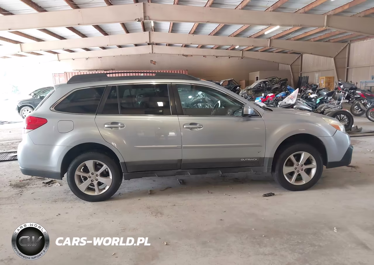 2013 Subaru Outback 2.5I Premium VIN:4S4BRCBC5D3269232 - 14