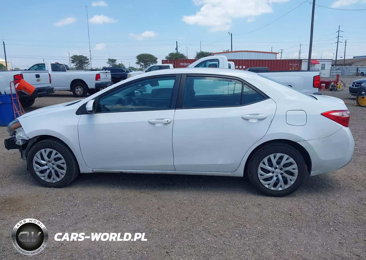 2019 Toyota Corolla Le VIN:5YFBURHE8KP873554 - 15