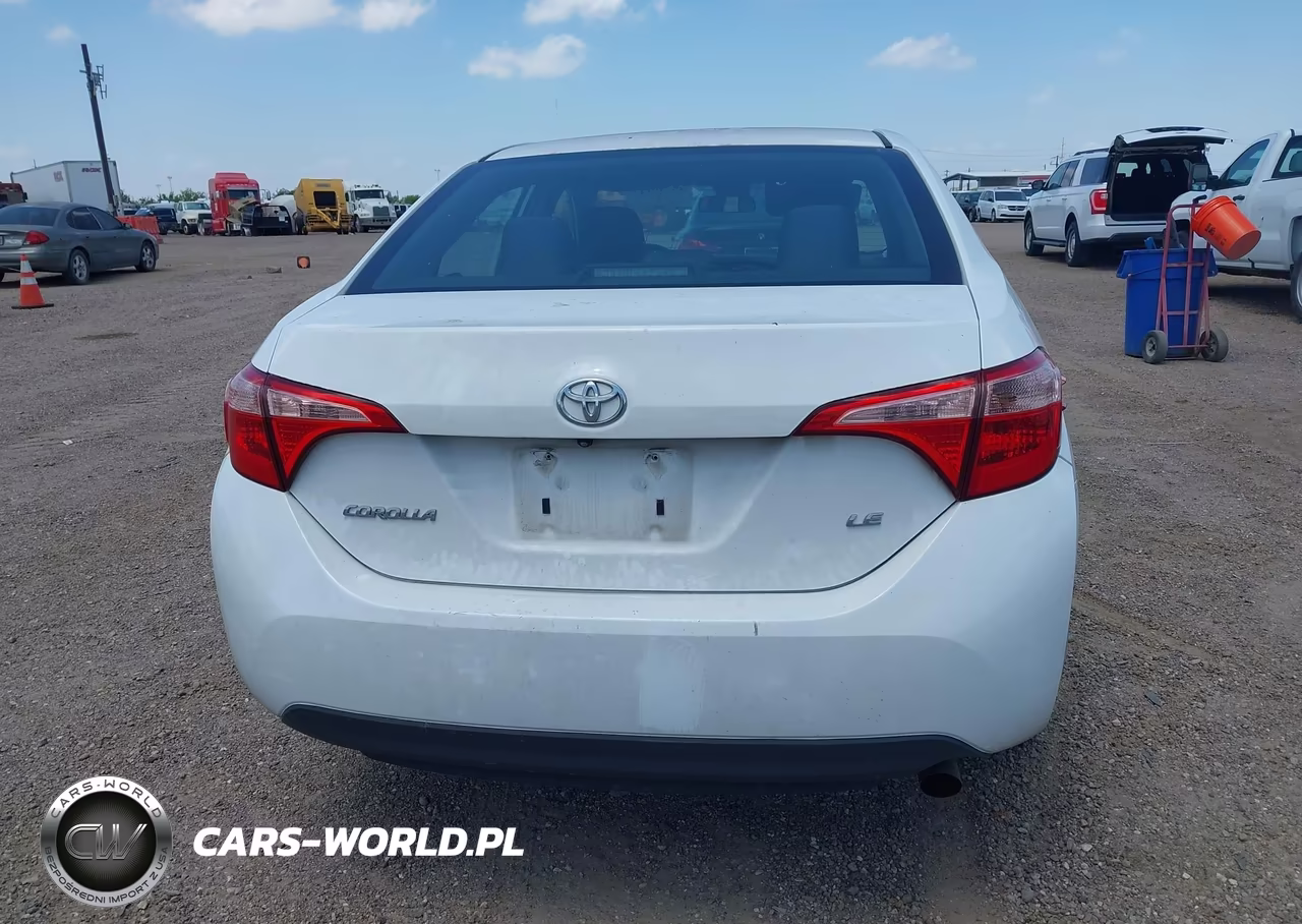 2019 Toyota Corolla Le VIN:5YFBURHE8KP873554 - 17