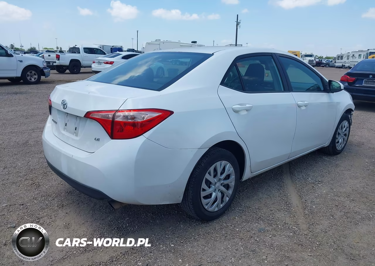 2019 Toyota Corolla Le VIN:5YFBURHE8KP873554 - 4