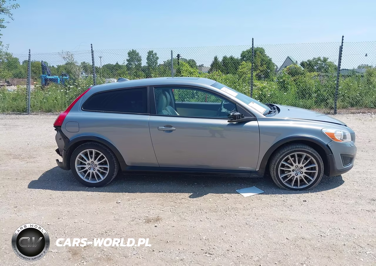 2012 Volvo C30 T5 VIN:YV1672MK8C2273039 - 13