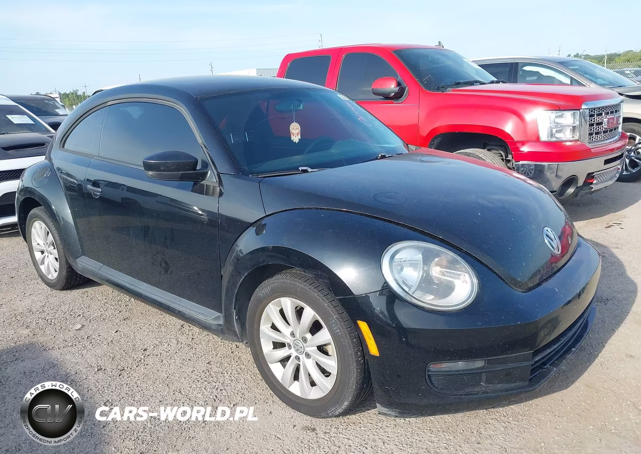 2014 Volkswagen Beetle 1.8T Entry – zdjęcie 1 z 12