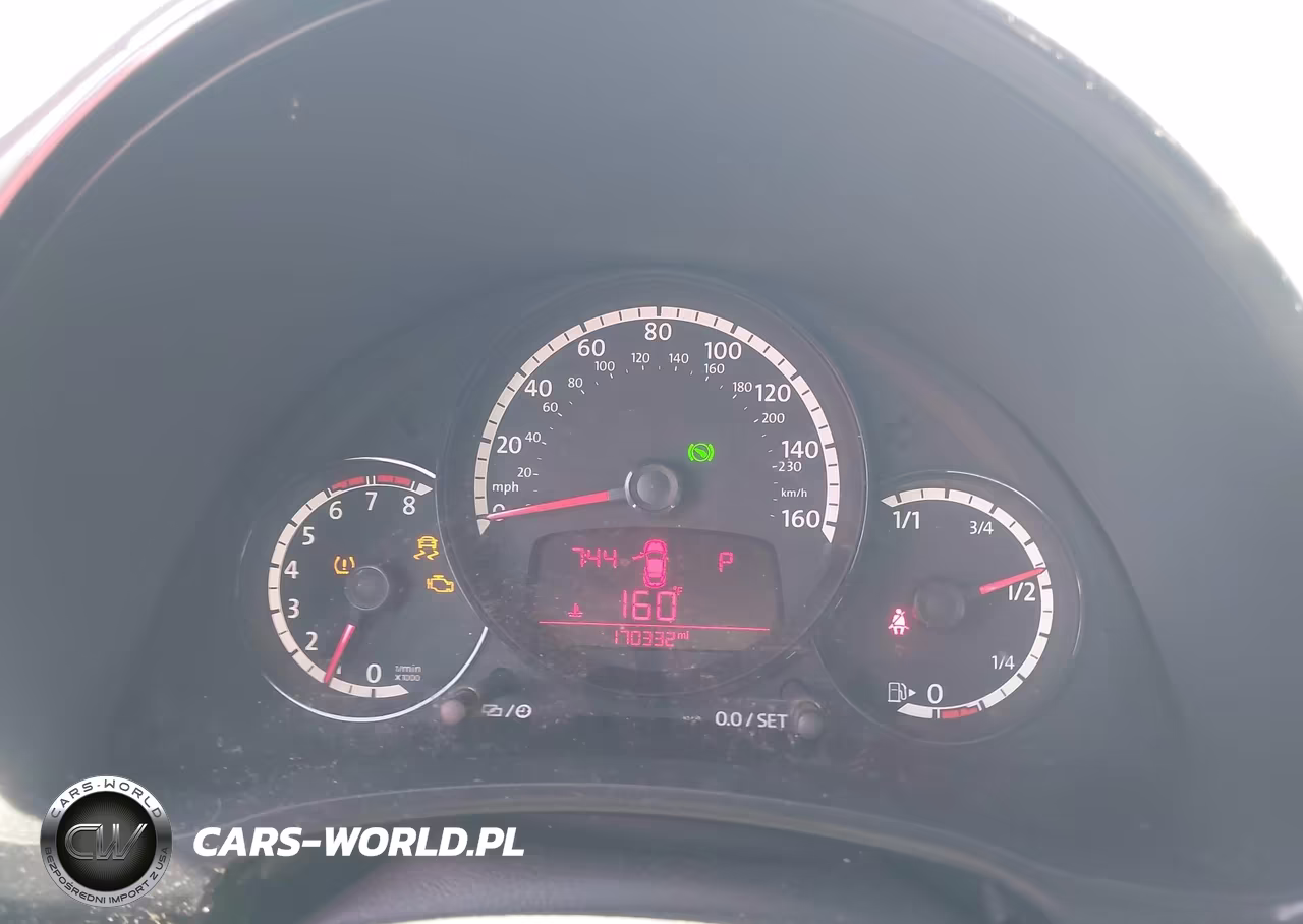 2014 Volkswagen Beetle 1.8T Entry VIN:3VWF17AT9EM641674 - 7