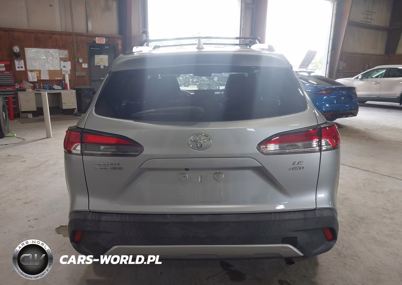 2022 Toyota Corolla Cross Le VIN:7MUBAABG0NV027540 - 16