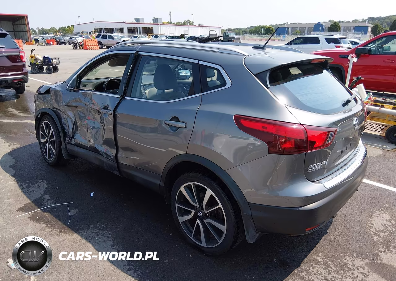 2018 Nissan Rogue Sport Sl VIN:JN1BJ1CRXJW207907 - 3
