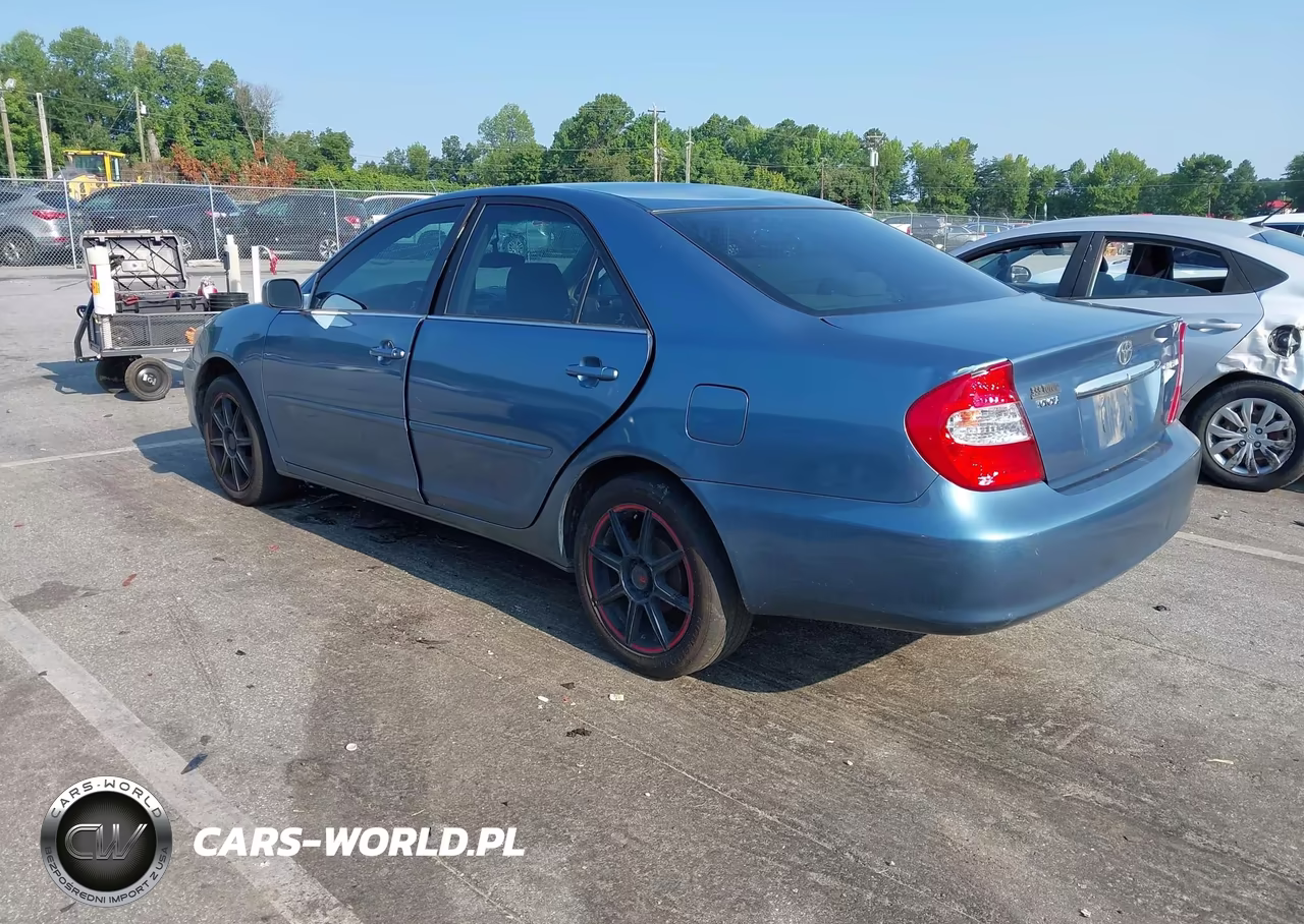 2004 Toyota Camry Le VIN:4T1BE32K64U899127 - 3