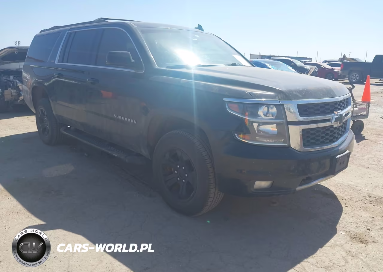 2018 Chevrolet Suburban Lt – zdjęcie 1 z 16