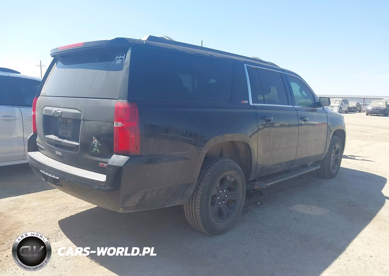 2018 Chevrolet Suburban Lt VIN:1GNSKHKCXJR185445 - 4