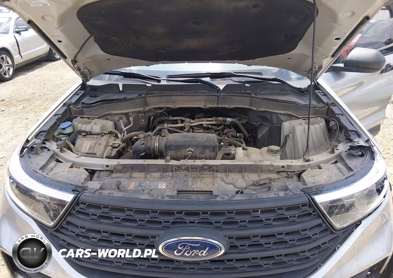 2021 Ford Explorer VIN:1FMSK7BH3MGA27667 - 10