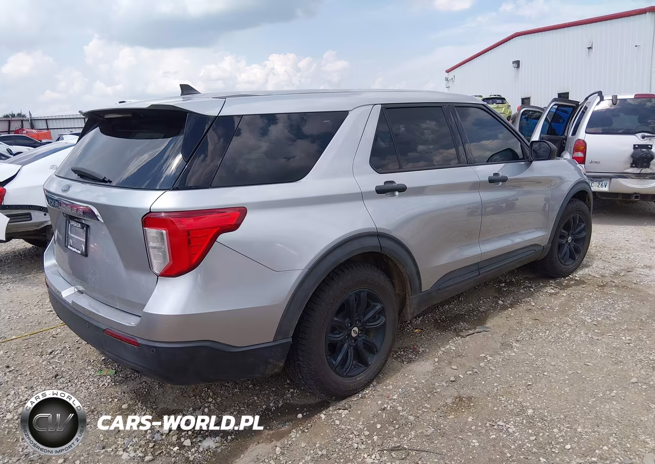 2021 Ford Explorer VIN:1FMSK7BH3MGA27667 - 4