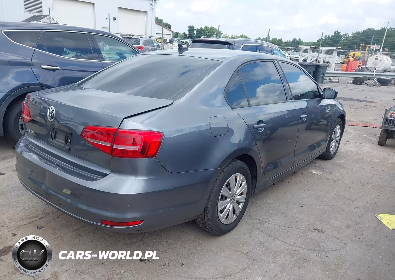 2015 Volkswagen Jetta 2.0L S VIN:3VW2K7AJXFM255230 - 4