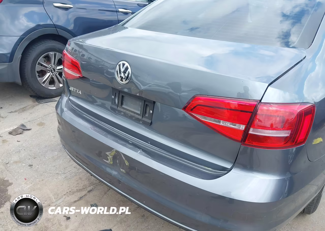 2015 Volkswagen Jetta 2.0L S VIN:3VW2K7AJXFM255230 - 6