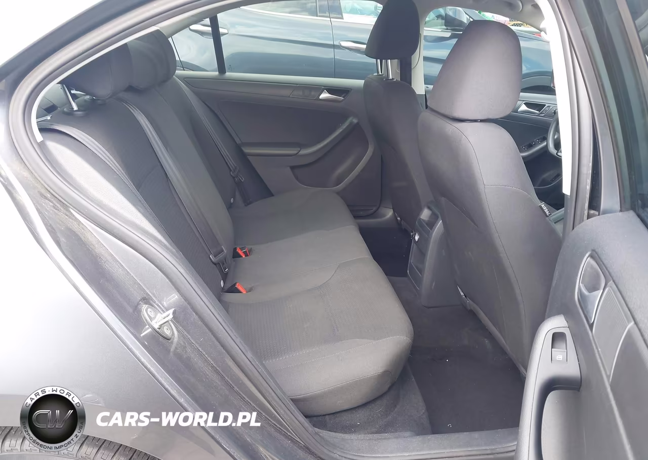 2015 Volkswagen Jetta 2.0L S VIN:3VW2K7AJXFM255230 - 8