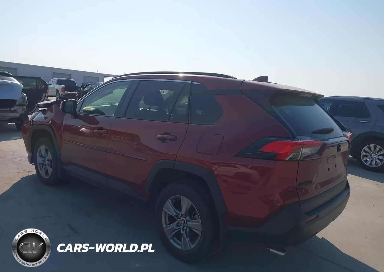 2023 Toyota Rav4 Hybrid Le VIN:JTMMWRFV8PD172433 - 3