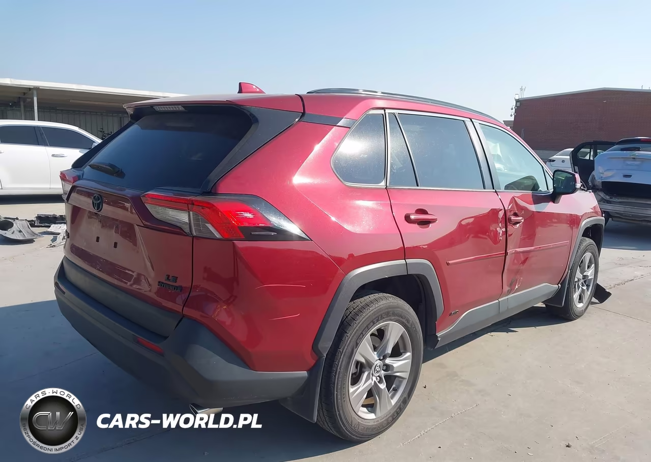 2023 Toyota Rav4 Hybrid Le VIN:JTMMWRFV8PD172433 - 4