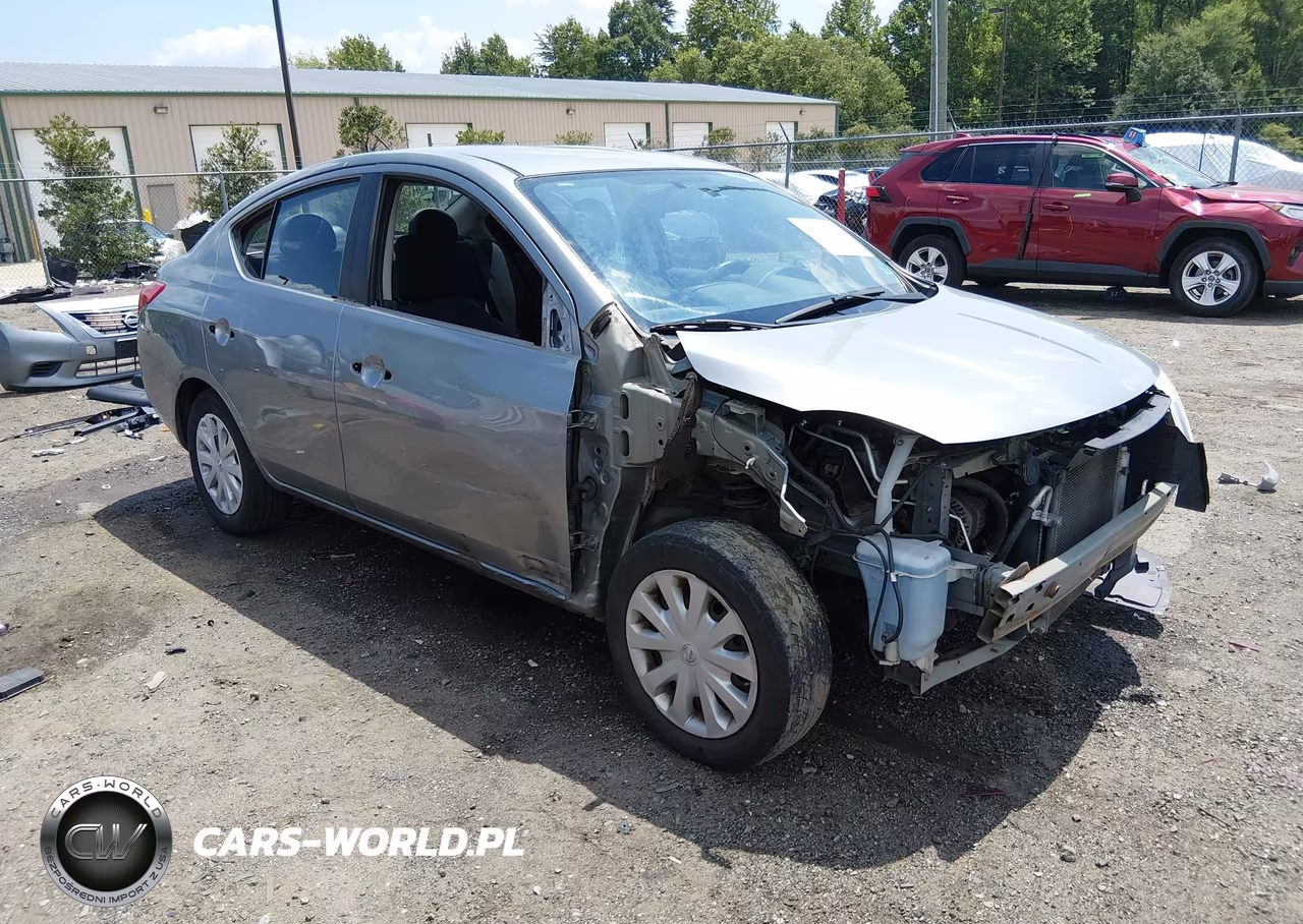 2012 Nissan Versa 1.6 Sv