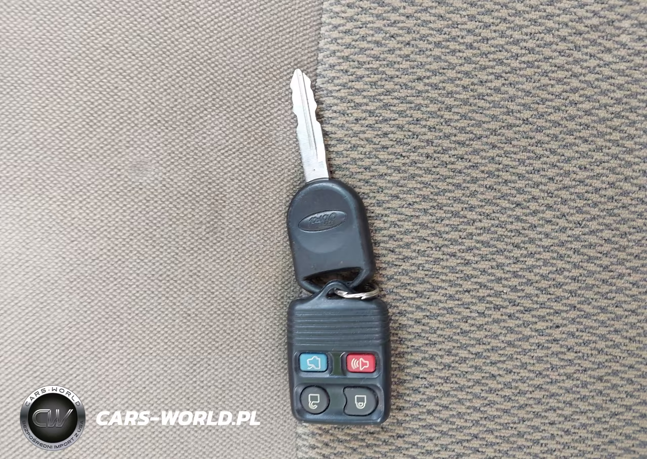 2006 Ford Taurus Se VIN:1FAHP53U56A227557 - 11