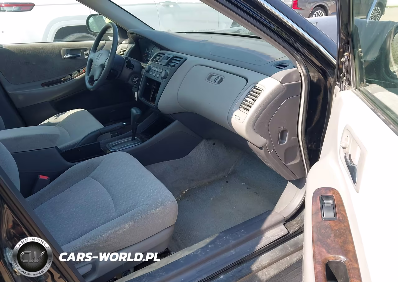 2002 Honda Accord 2.3 Se VIN:1HGCG56732A168885 - 5