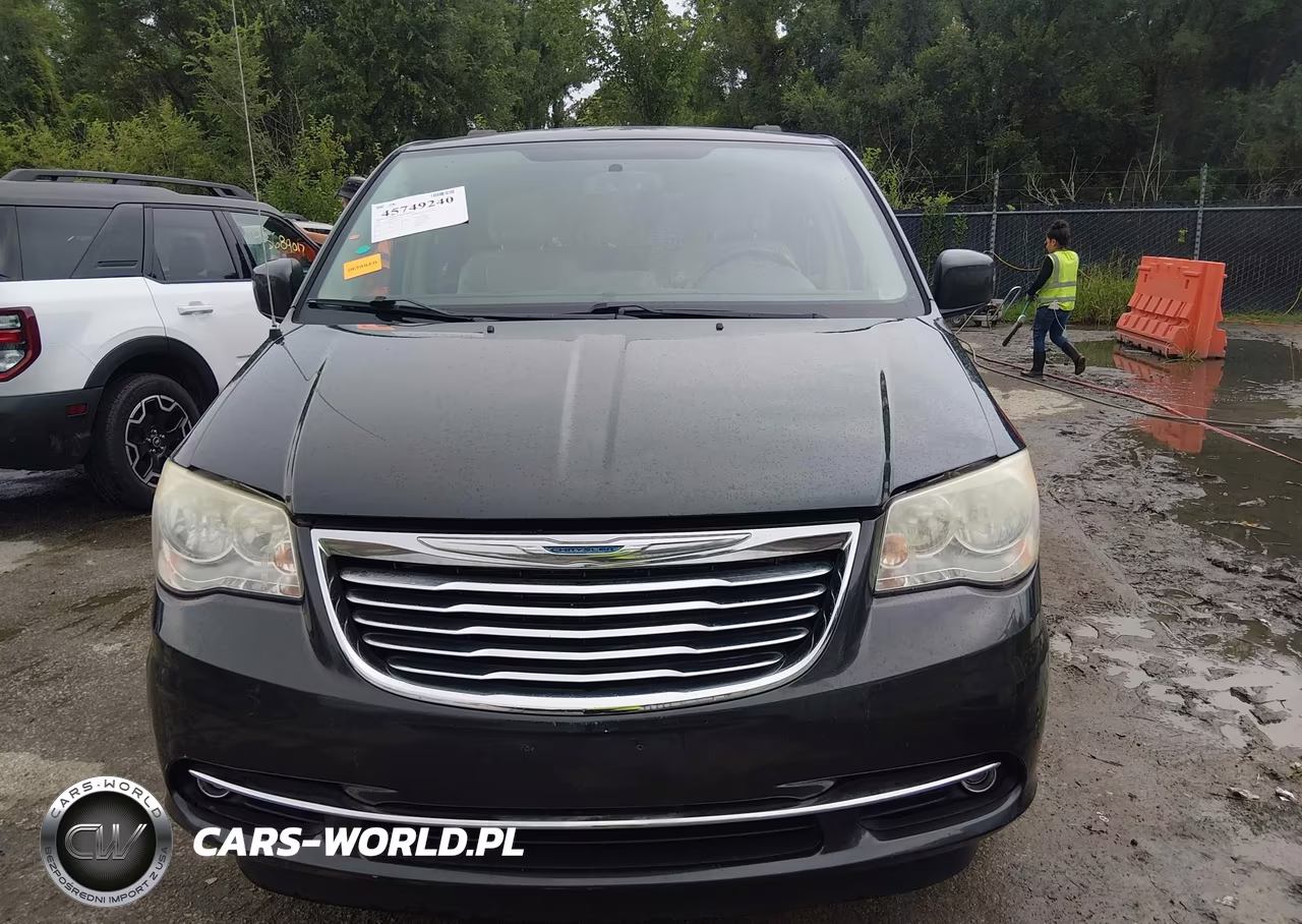 2012 Chrysler Town & Country Touring VIN:2C4RC1BG9CR411955 - 13