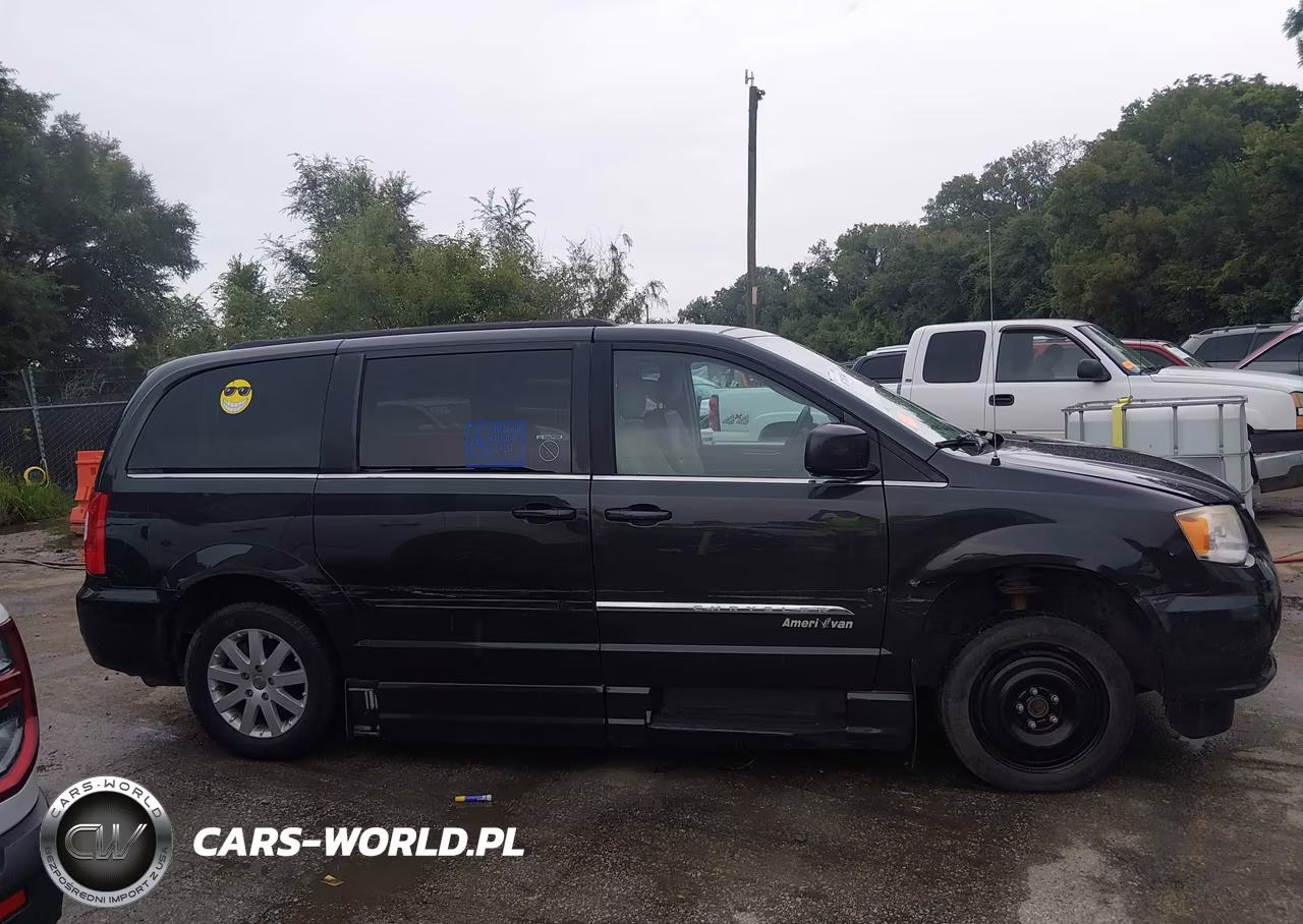 2012 Chrysler Town & Country Touring VIN:2C4RC1BG9CR411955 - 14