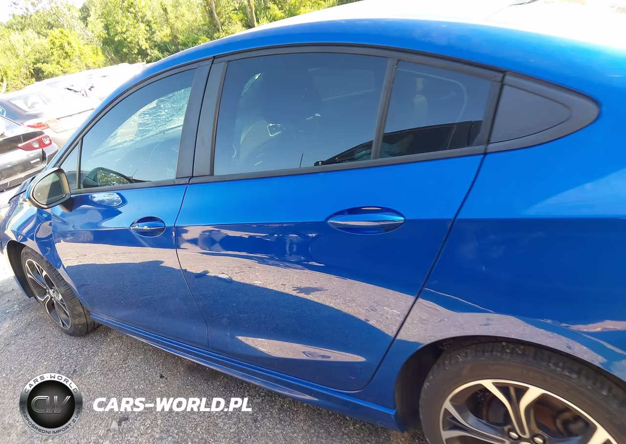 2019 Chevrolet Cruze Lt VIN:1G1BE5SM3K7109241 - 14
